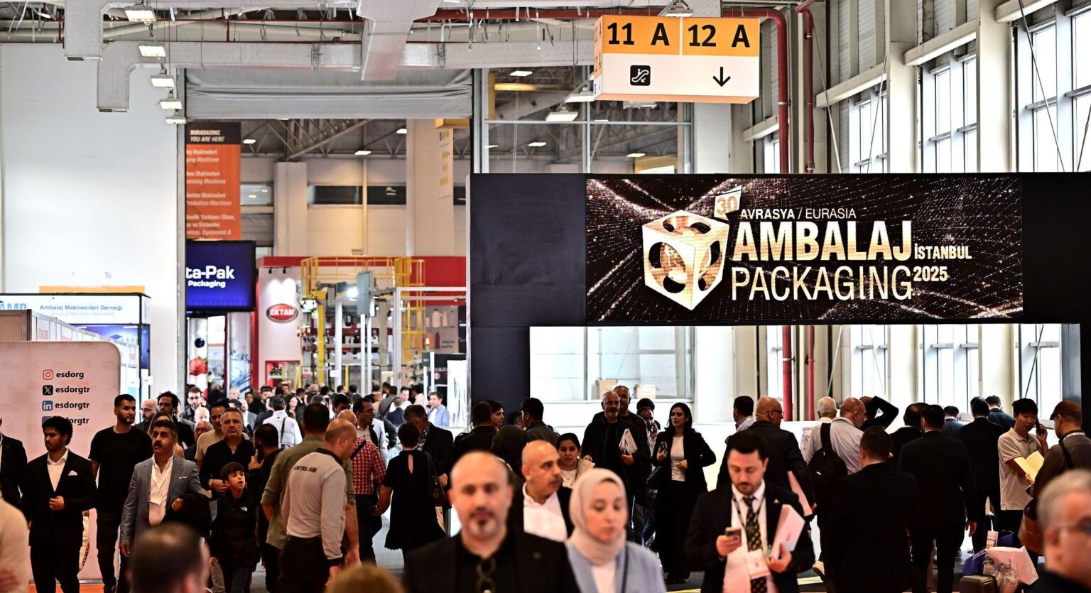 Packaging manufacturers and suppliers to gather at Eurasia Packaging Istanbul 2026: visitors fill a hall at Eurasia Packaging Istanbul, Tüyap Fair and Congress Center
